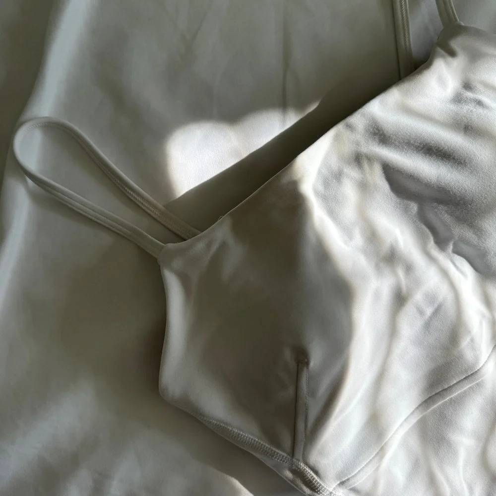 🆕🤍 Lululemon Wunder Train Strappy Tank - White - Picture 2 of 11